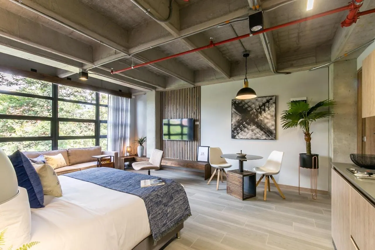 Factory Lofts Hotel ميديلين 4*,