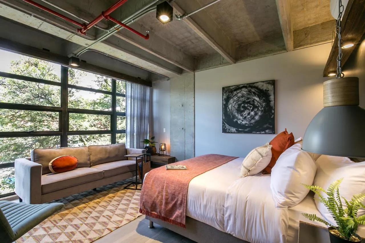 Factory Lofts Hotel ميديلين 4*,