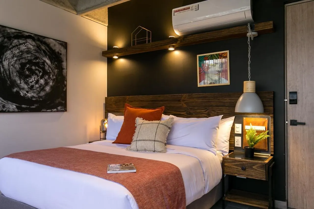 Factory Lofts Hotel ميديلين