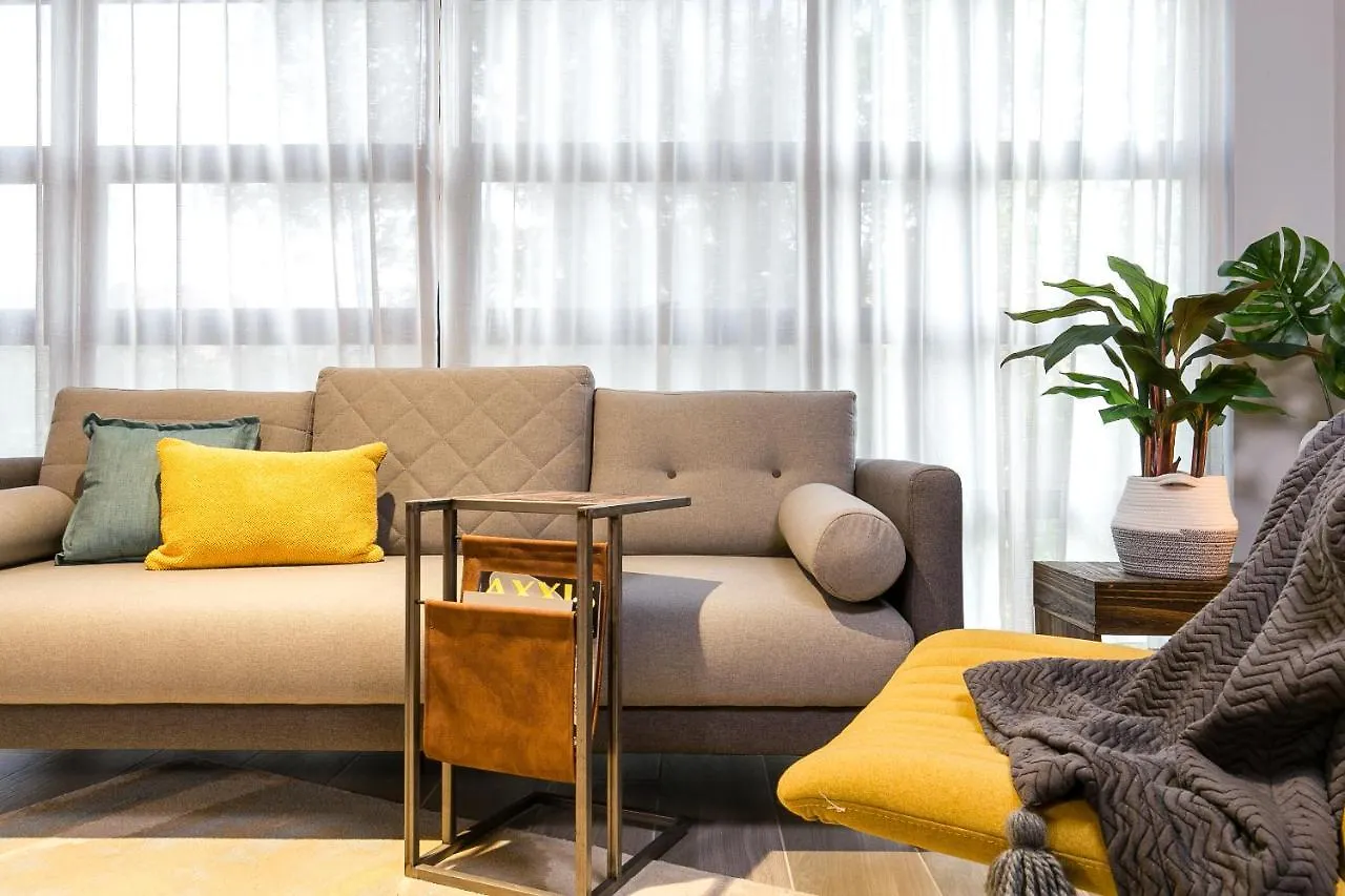 Factory Lofts Hotel ميديلين