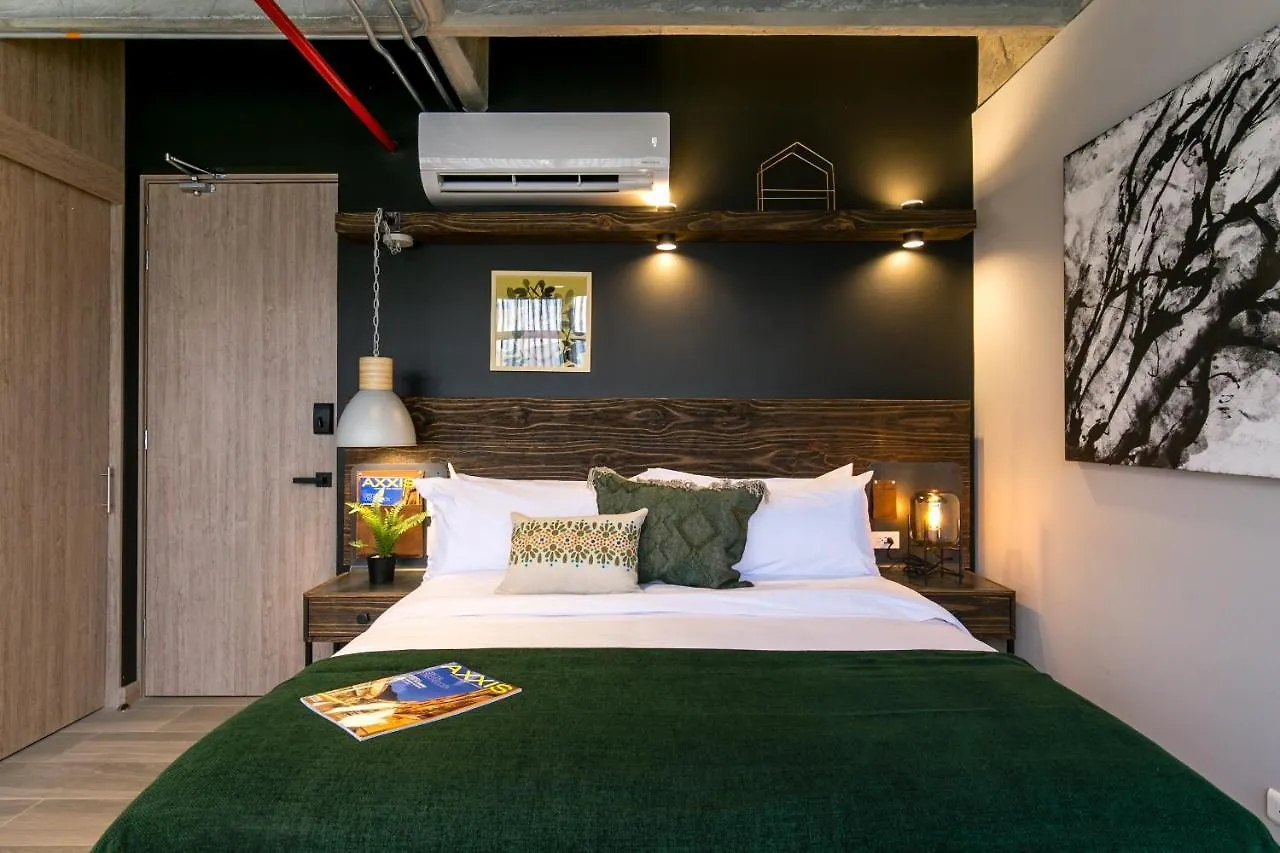 Factory Lofts Hotel 메딜린 4*,