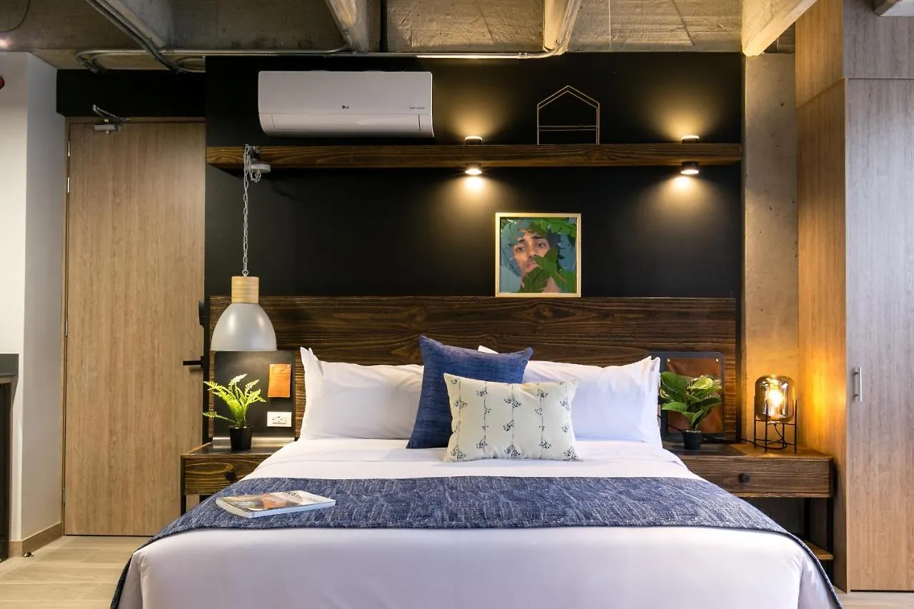 Factory Lofts Hotel 메딜린