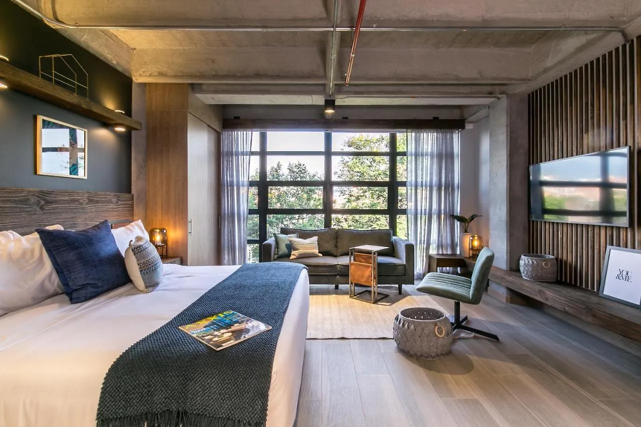 Factory Lofts Hotel 메딜린