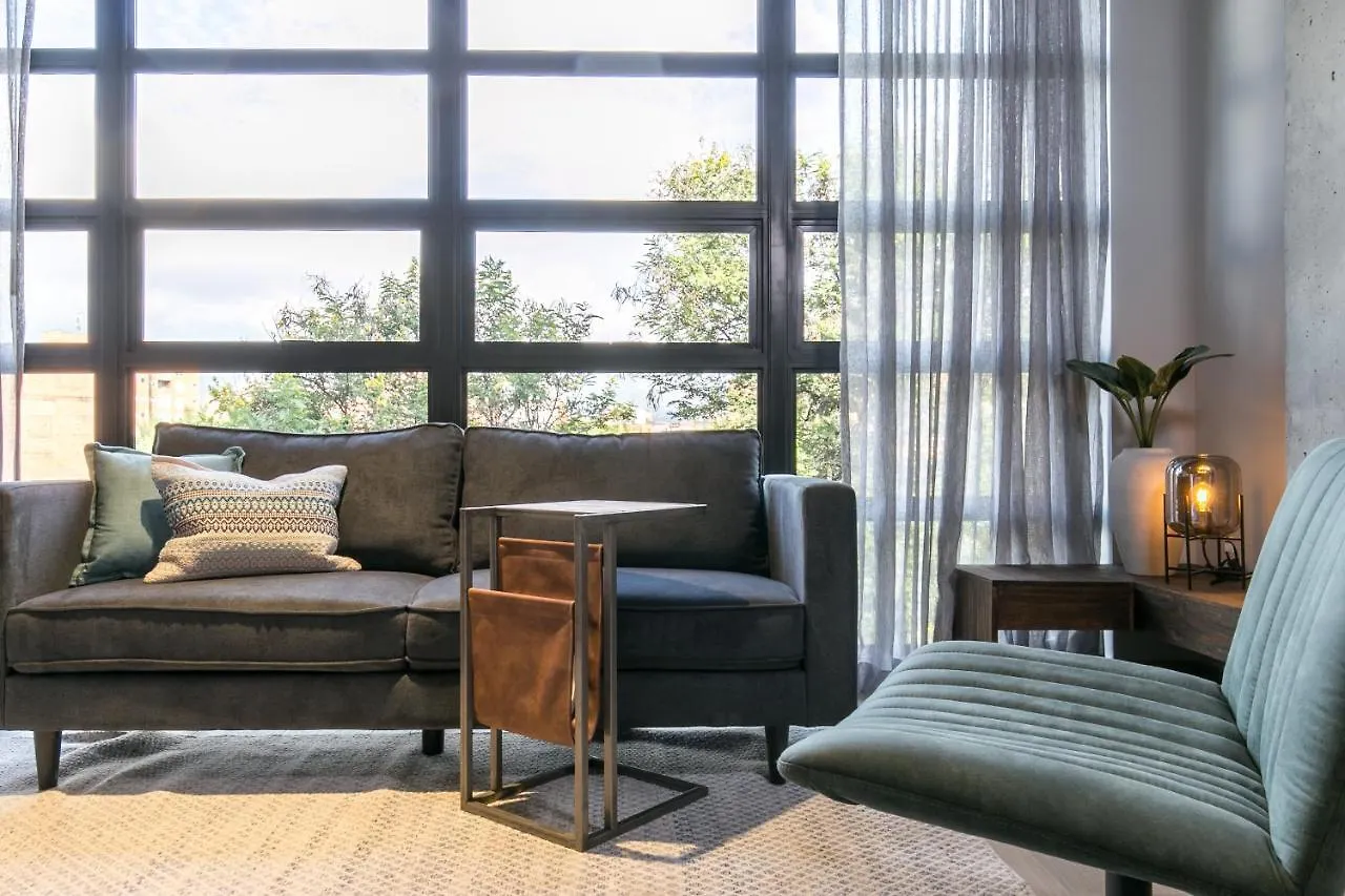 Factory Lofts Hotel 메딜린