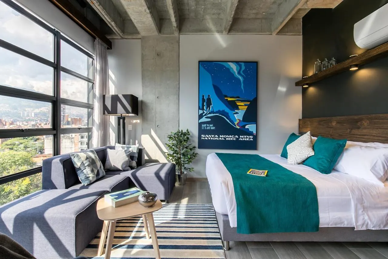 Factory Lofts Hotel 메딜린