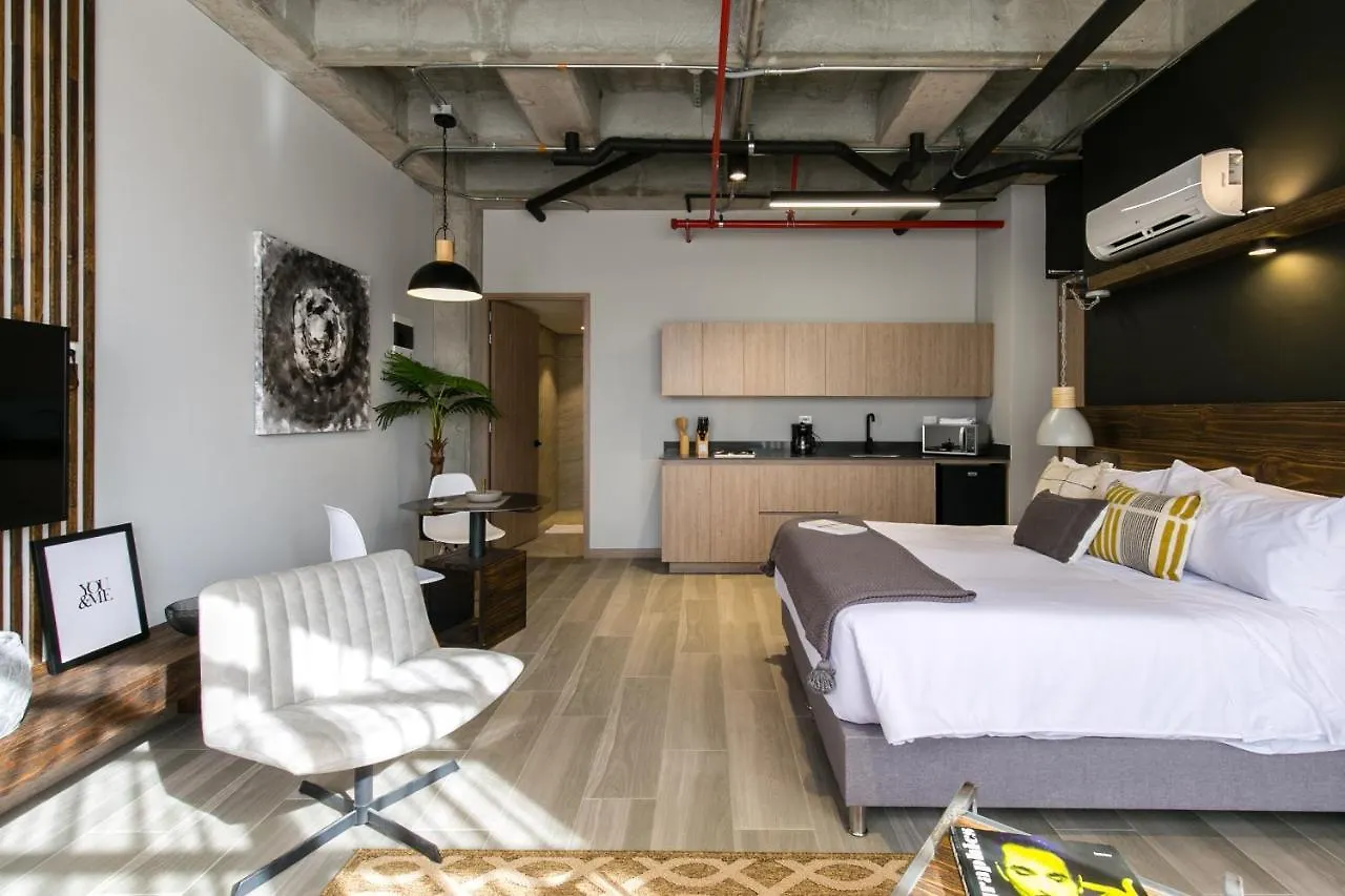 Factory Lofts Hotel Medellín 4*,  Colombia